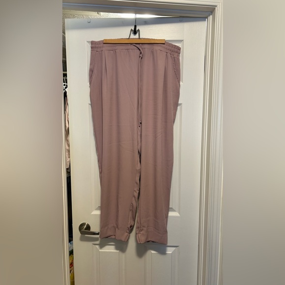 Plus size, two pieces, pants and short-sleeved shirt. - Picture 5 of 8